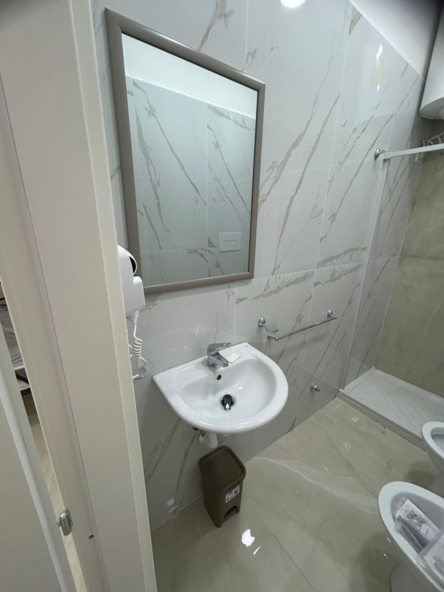 Luxury Rooms Carbonara 95 Nápoly Kültér fotó
