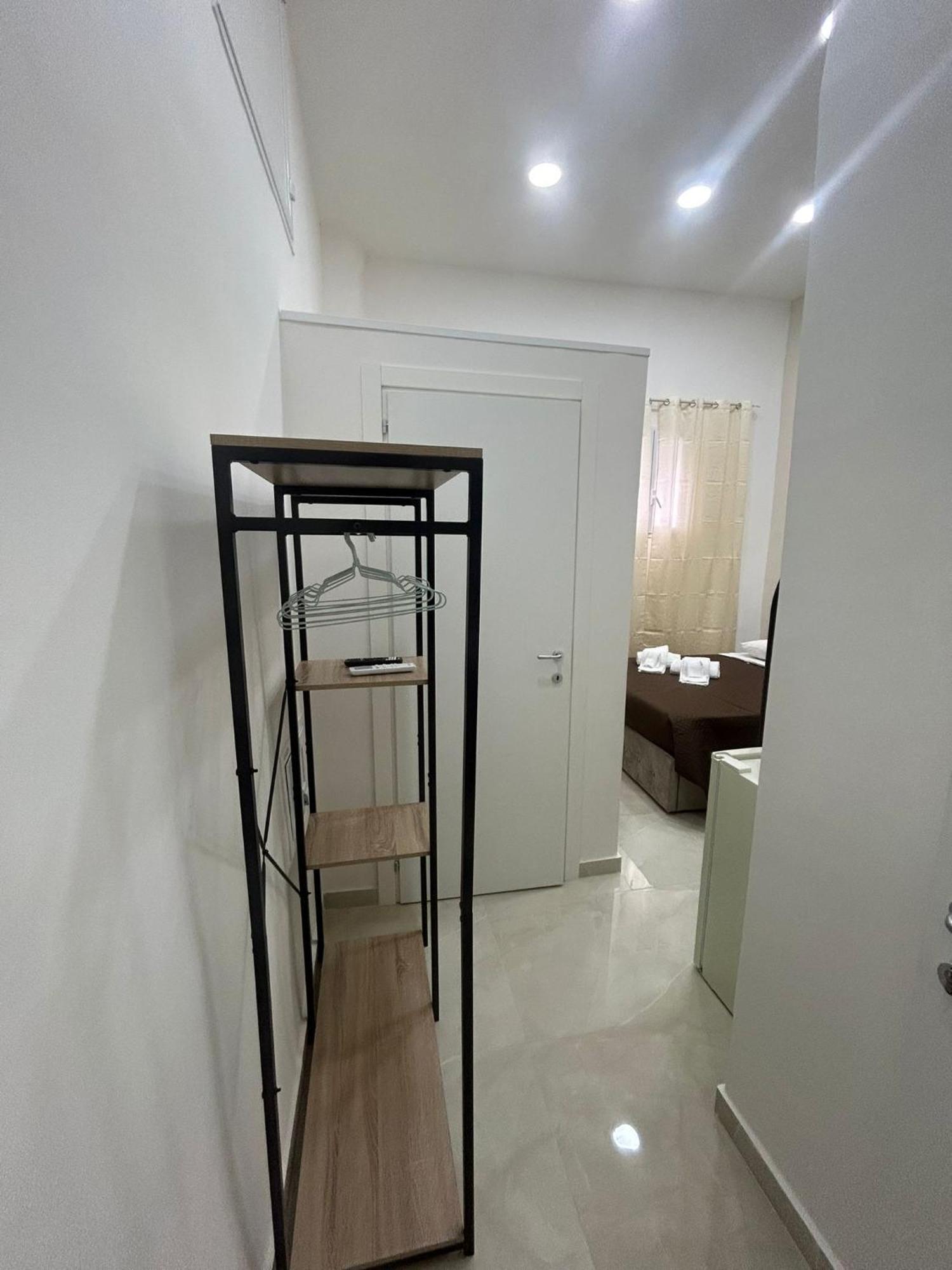 Luxury Rooms Carbonara 95 Nápoly Kültér fotó